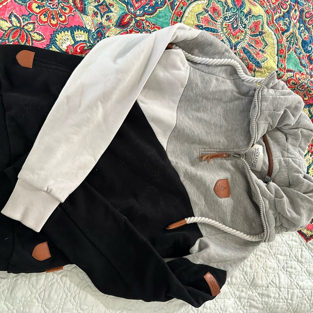 Wanakome Sweatshirt
